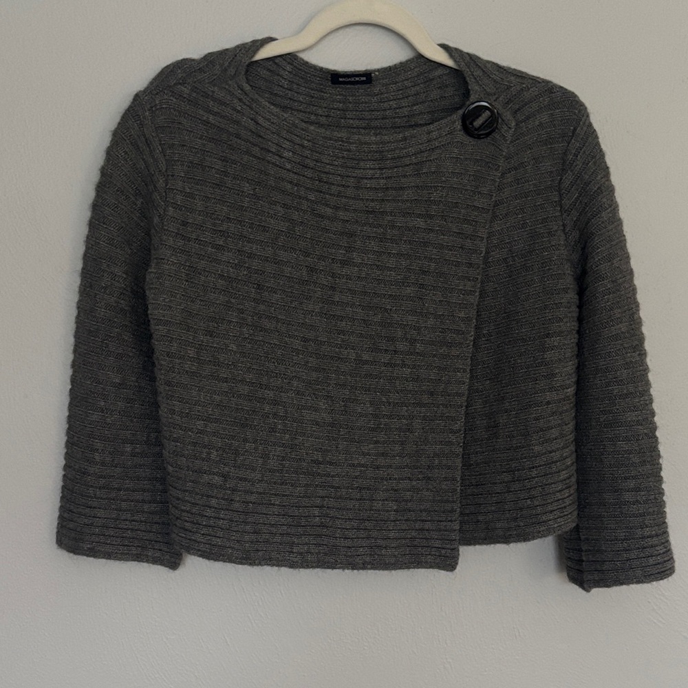Magaschoni Cropped Wrap Cardigan